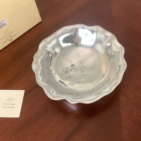 Brand new with tags Lenox Organics collections serving bowl - Picture 4 of 6